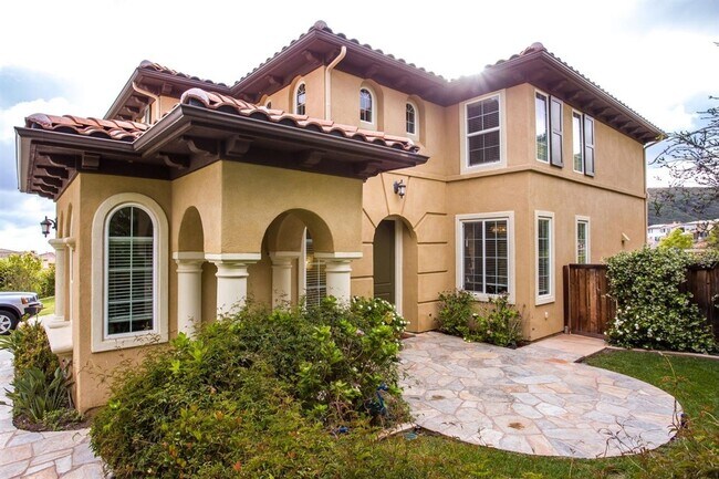 801 Luminara Way San Marcos, CA 92078