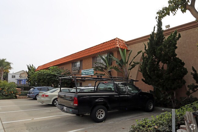 Elan The Plaza photo 3