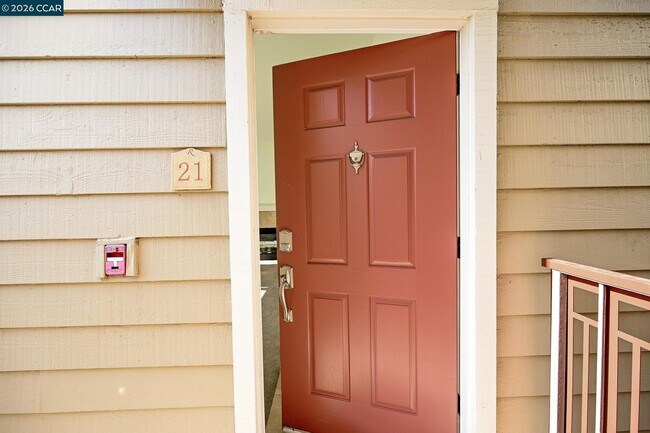 140 Reflections Dr San Ramon, CA 94583 photo 2