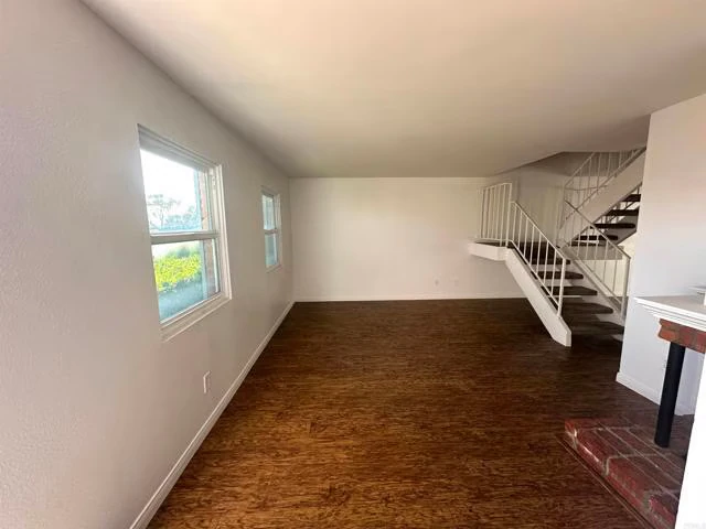 859 Del Mar Downs Rd photo 4