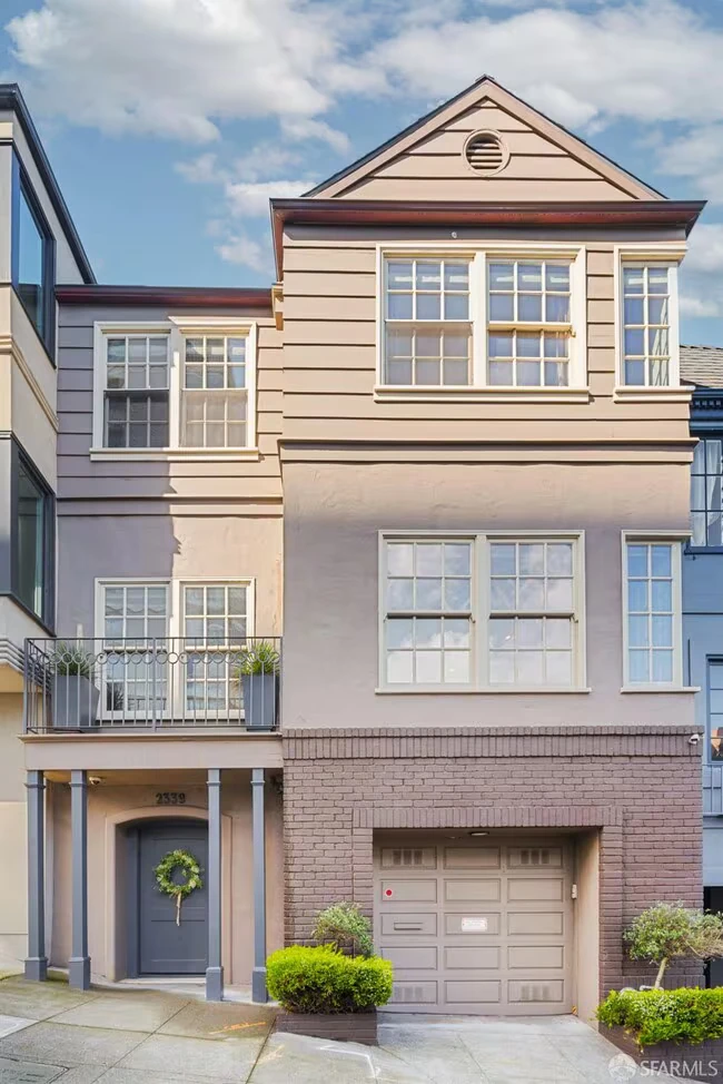2339 Laguna St San Francisco, CA 94115 photo 2