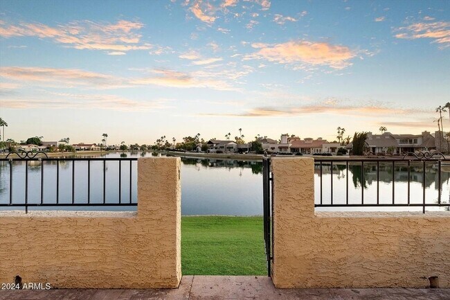 8175 E Del Cuarzo Dr Scottsdale, AZ 85258 photo 5