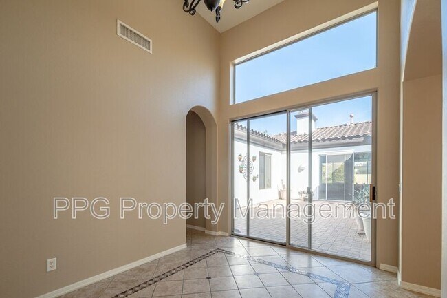 696 W Mesquite Ln Litchfield Park, AZ 85340 photo 3