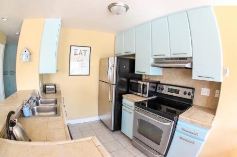 2138 Garnet Ave San Diego, CA 92109 photo 4