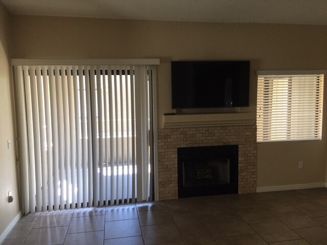 15050 N Thompson Peak Pkwy Scottsdale, AZ 85260 photo 4