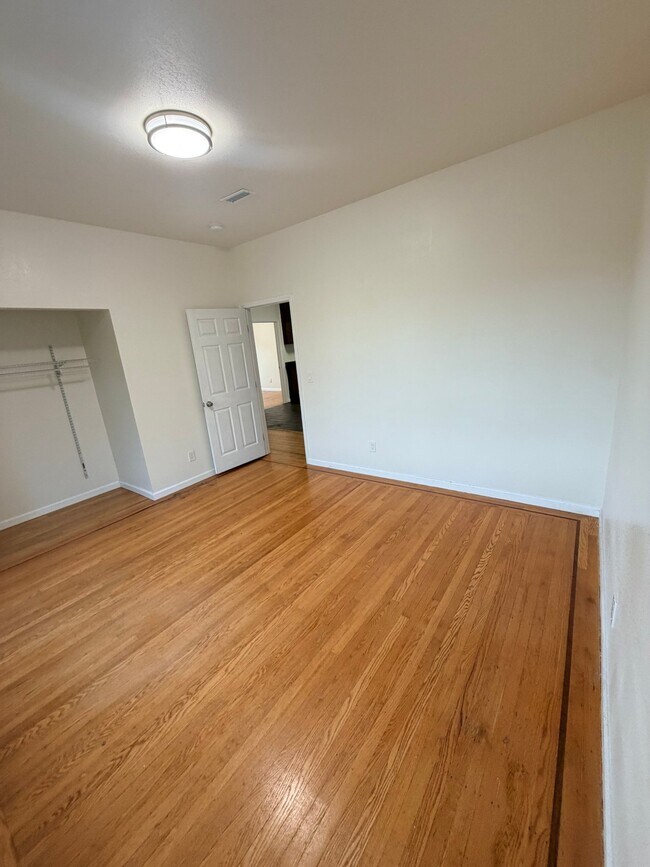 2201 Channing Way Berkeley, CA 94704 photo 2