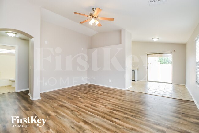 6698 E Haven Ave photo 5