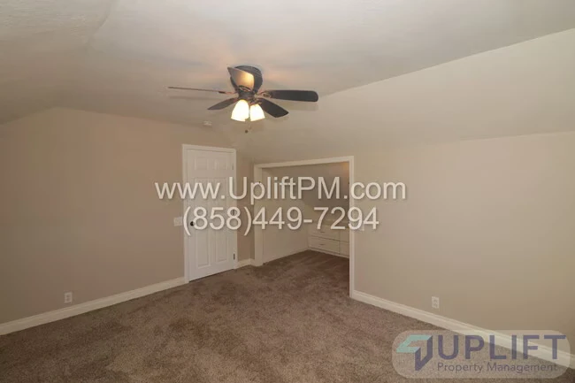 320 3rd St Ramona, CA 92065 photo 5