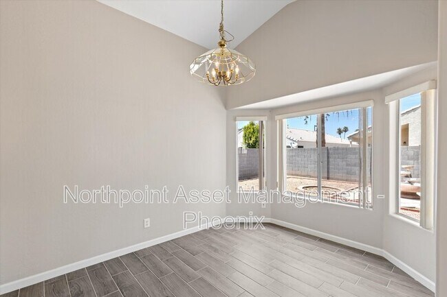 525 N Val Vista Dr Mesa, AZ 85213 photo 3