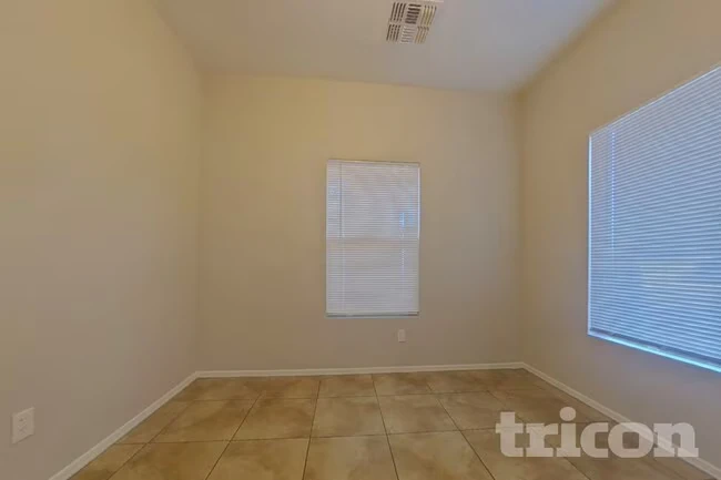 5434 W Minton St Phoenix, AZ 85339 photo 4
