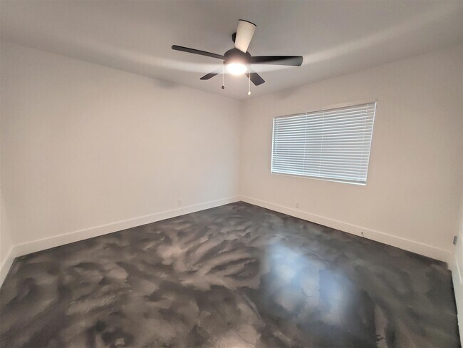 1538 W McDowell Rd Phoenix, AZ 85007 photo 4