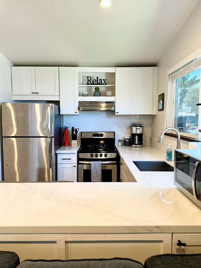 5217 Arlene St San Diego, CA 92117 photo 3
