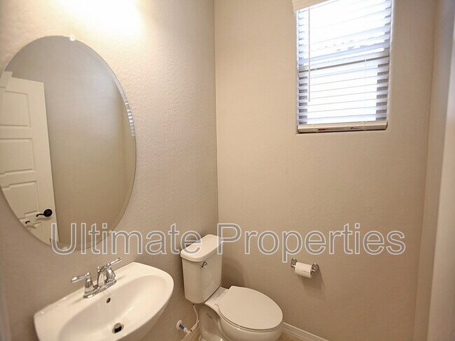 8920 W Marshall Ave Glendale, AZ 85305 photo 4