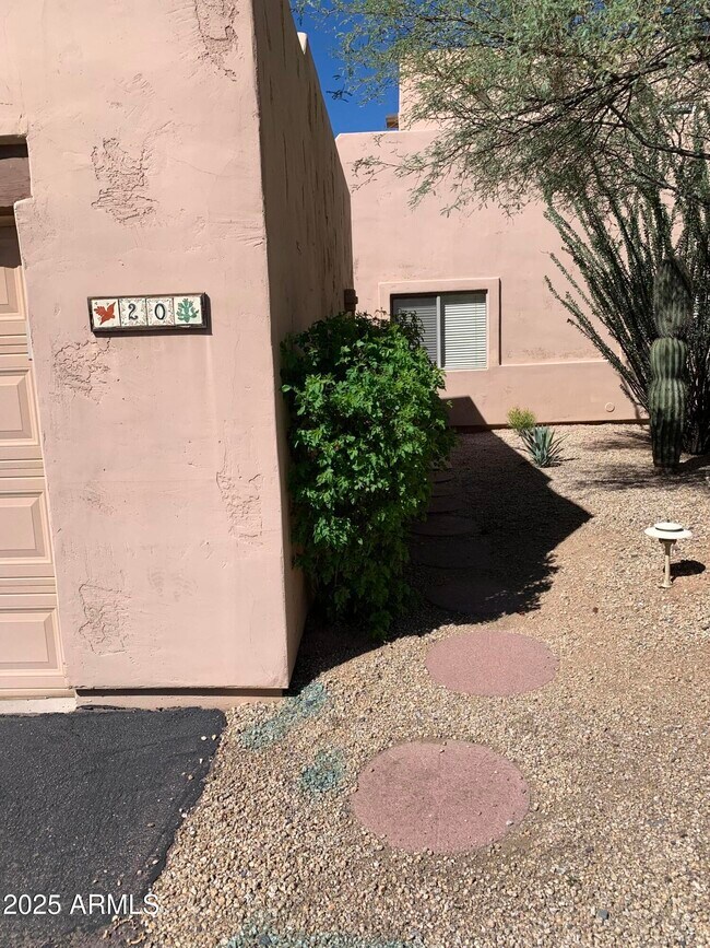 38065 N Cave Creek Rd Cave Creek, AZ 85331 photo 4