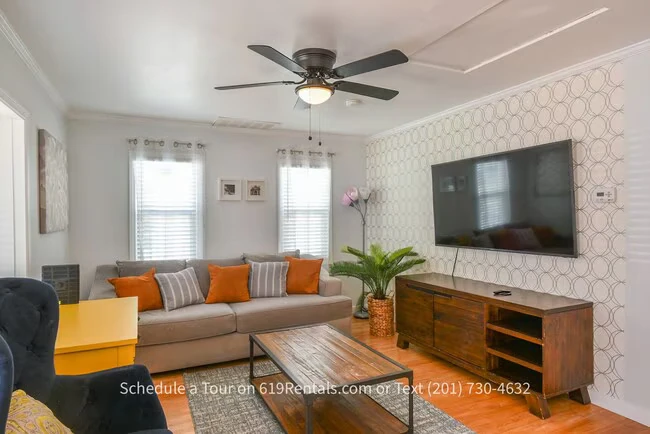 7263 Mohawk St San Diego, CA 92115 photo 3