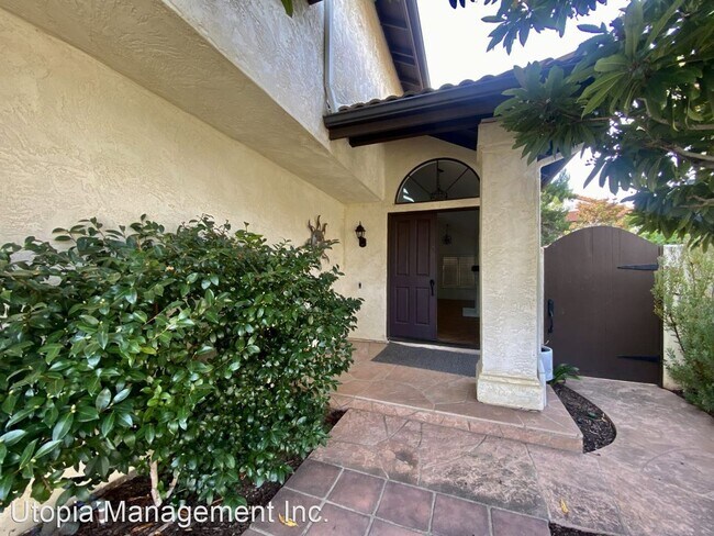 7525 Flower Meadow Dr San Diego, CA 92126 photo 2