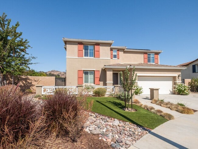 2060 Wagon Wheel Escondido, CA 92026 photo 2