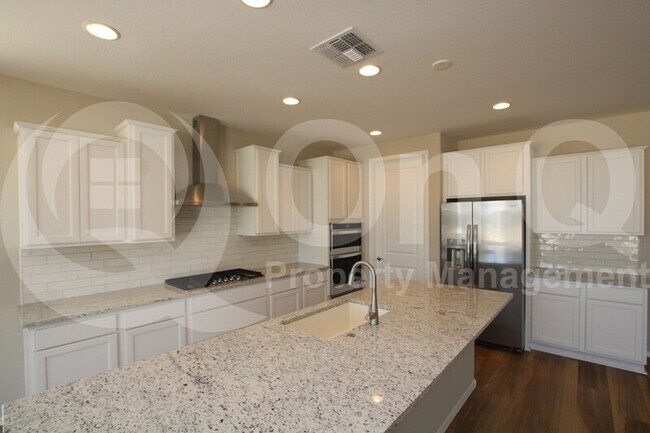 18827 N 262nd Ln Buckeye, AZ 85396 photo 2