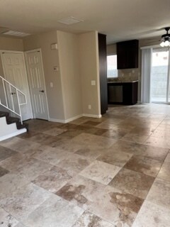 523 Hart Dr El Cajon, CA 92021