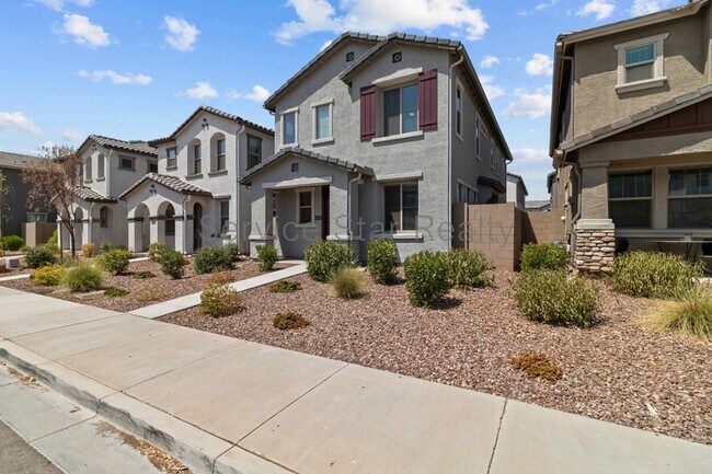 4234 S 58th Dr Phoenix, AZ 85043 photo 3