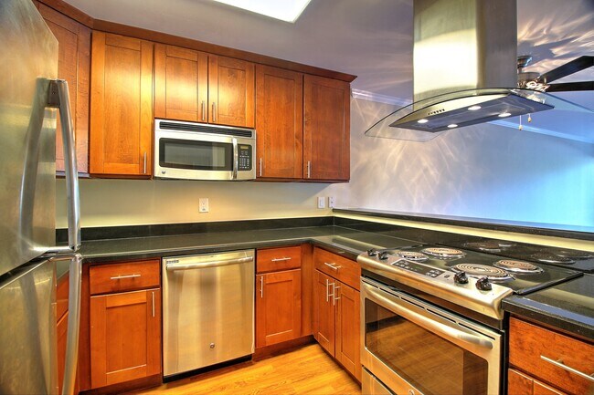 Sand Hill Place photo 2