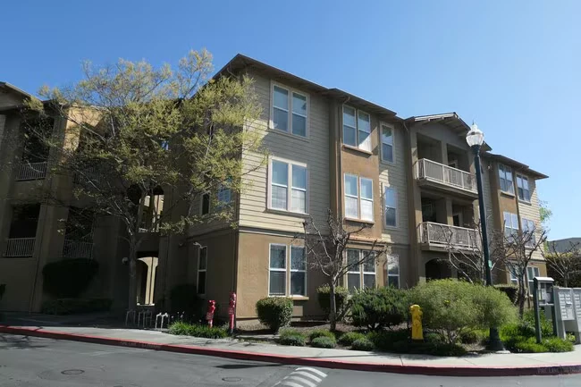 212 Pacifica Blvd Watsonville, CA 95076 photo 2