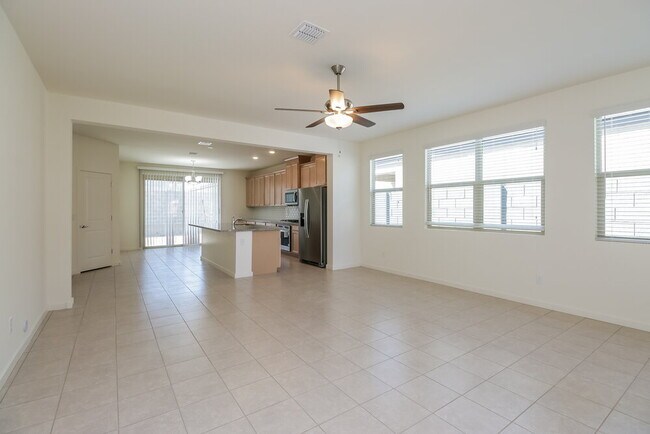 4227 W Coneflower Ln San Tan Valley, AZ 85142 photo 3