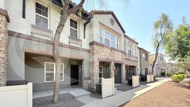2222 E Huntington Dr Phoenix, AZ 85040 photo 5