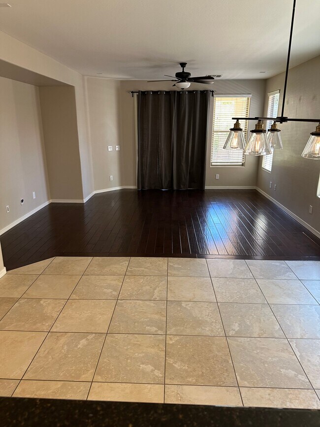 6771 W Miner Trail Peoria, AZ 85383 photo 3