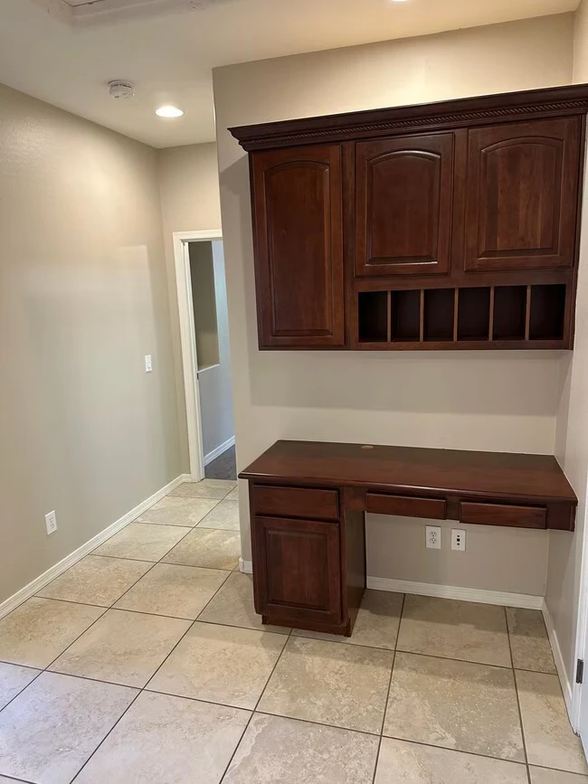 6771 W Miner Trail Peoria, AZ 85383 photo 4