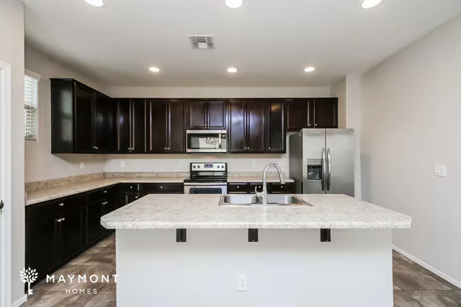 4058 E Ranch Rd Gilbert, AZ 85296 photo 5
