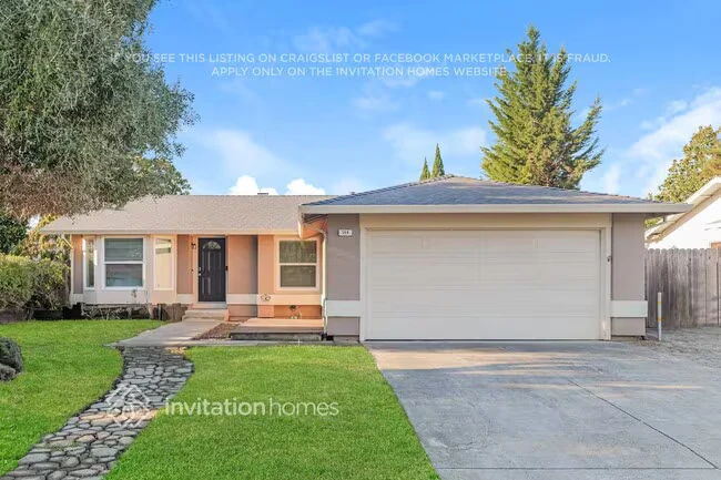 568 Silverado Cir photo 2