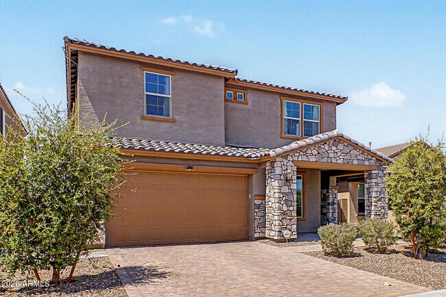 5066 N 79th Ln Glendale, AZ 85303 photo 2