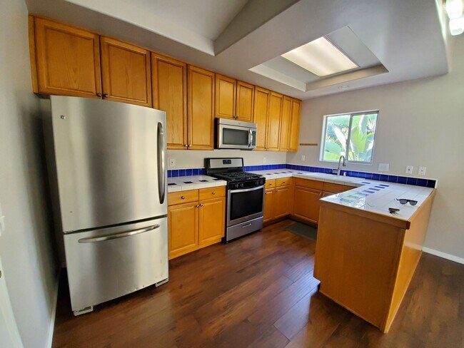 645 Ocean View Ave Encinitas, CA 92024 photo 5