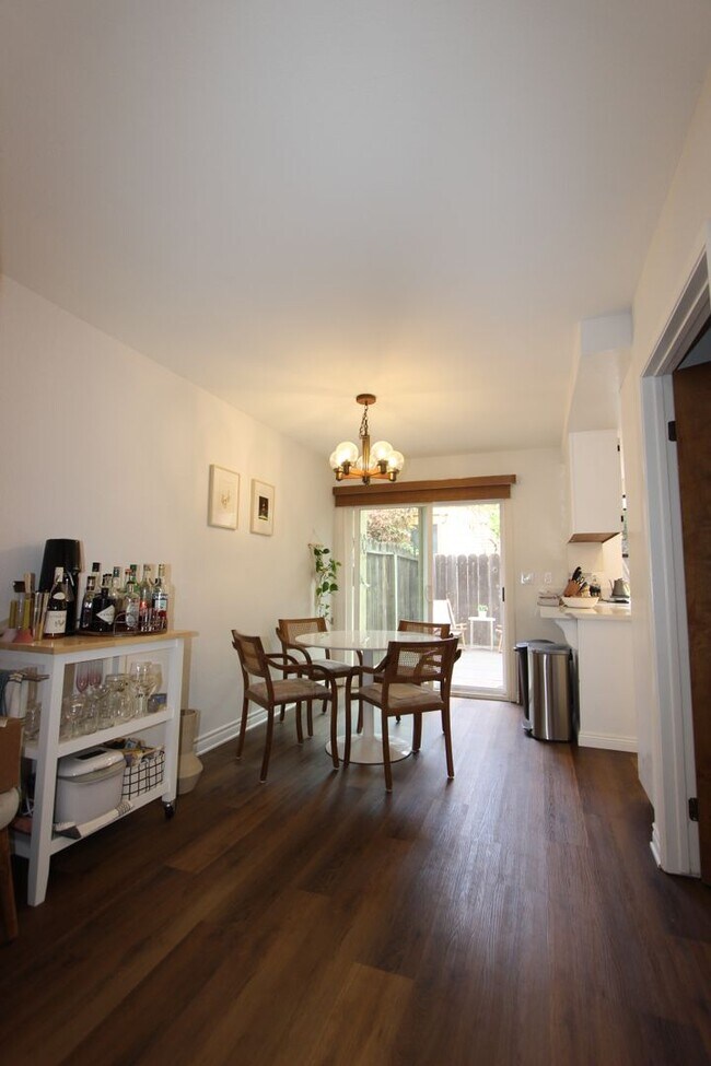 3821 Albatross St San Diego, CA 92103 photo 5