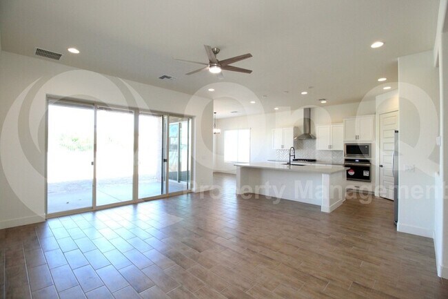 22654 E Lawndale Pl Queen Creek, AZ 85142 photo 5