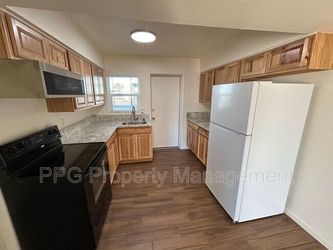 11204 W Nevada Ave Youngtown, AZ 85363 photo 5