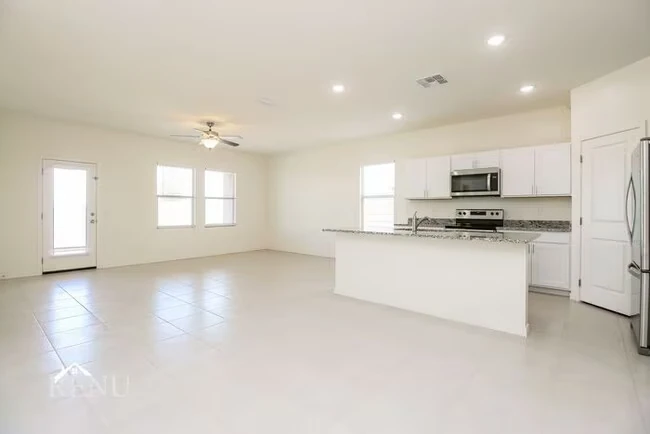 18392 Los Gabrieles Wy Maricopa, AZ 85138 photo 5