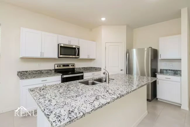18392 Los Gabrieles Wy Maricopa, AZ 85138 photo 3
