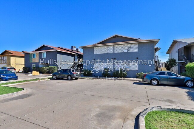 1865 N Spring Mesa, AZ 85203 photo 2