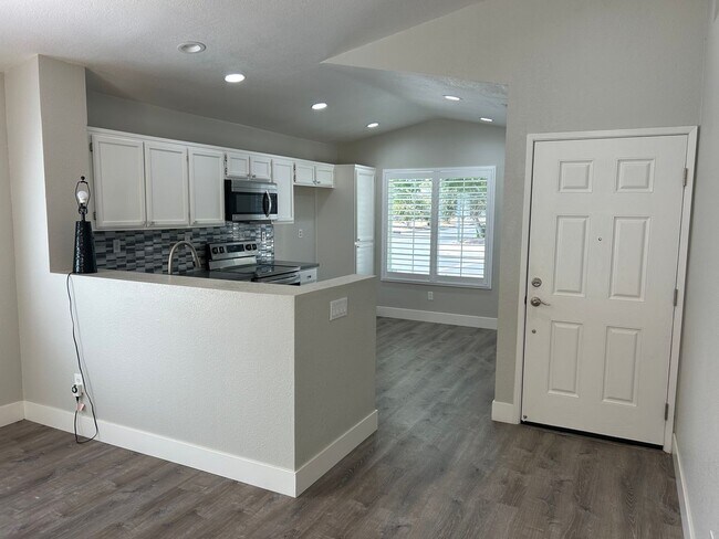 3014 Wright Way Brentwood, CA 94513 photo 3