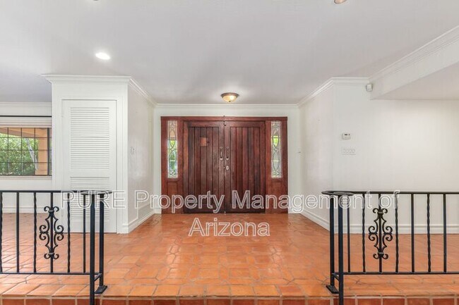 6319 N Mockingbird Ln Paradise Valley, AZ 85253 photo 5