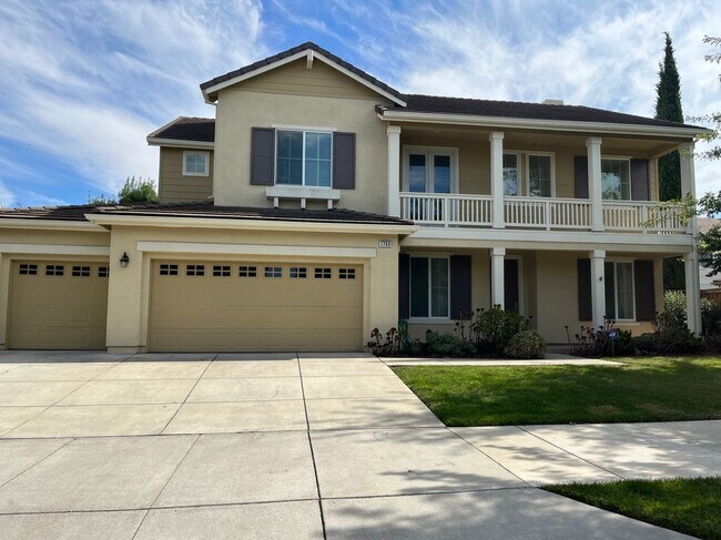 Houses on Anastasia Dr · Brentwood
