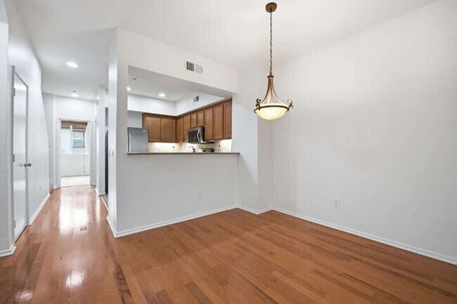 2175 Caminito Leonzio Chula Vista, CA 91915 photo 5