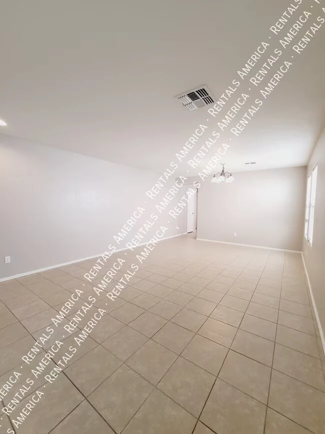 776 E Cowboy Cove Trail San Tan Valley, AZ 85143 photo 3