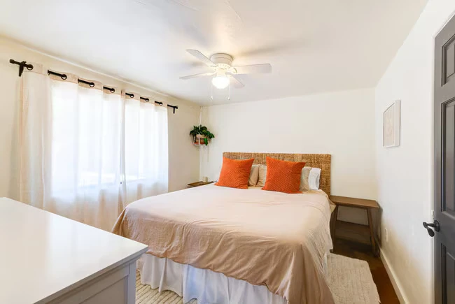 3650 N 38th St Phoenix, AZ 85018 photo 4