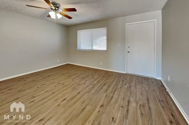 10716 N Arapaho Dr Casa Grande, AZ 85122 photo 4