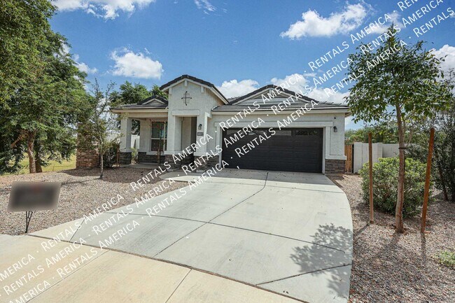 38017 W San Alvarez Ave