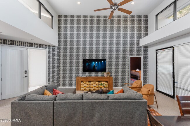 4021 N 75th St Scottsdale, AZ 85251 photo 3