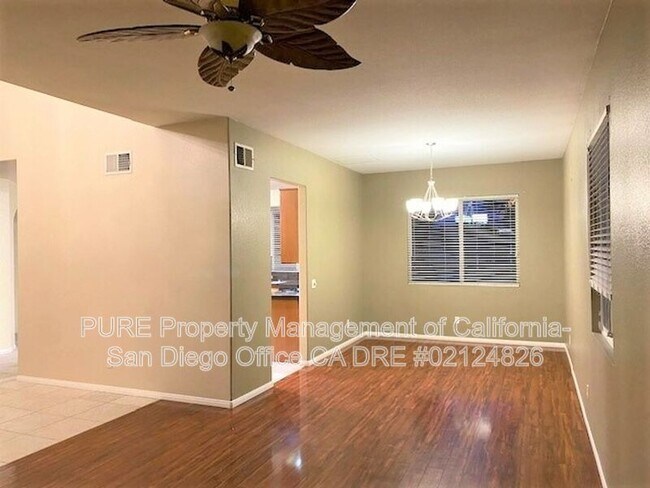 1073 Princess Kyra Pl Escondido, CA 92029 photo 5